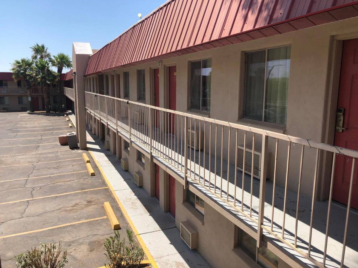 Oyo Hotel Eloy Az I-10 Esterno foto